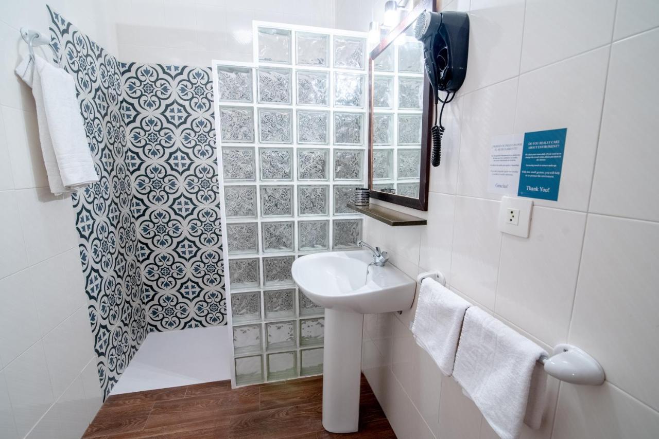 Hostal Andalucia Чипиона Екстериор снимка