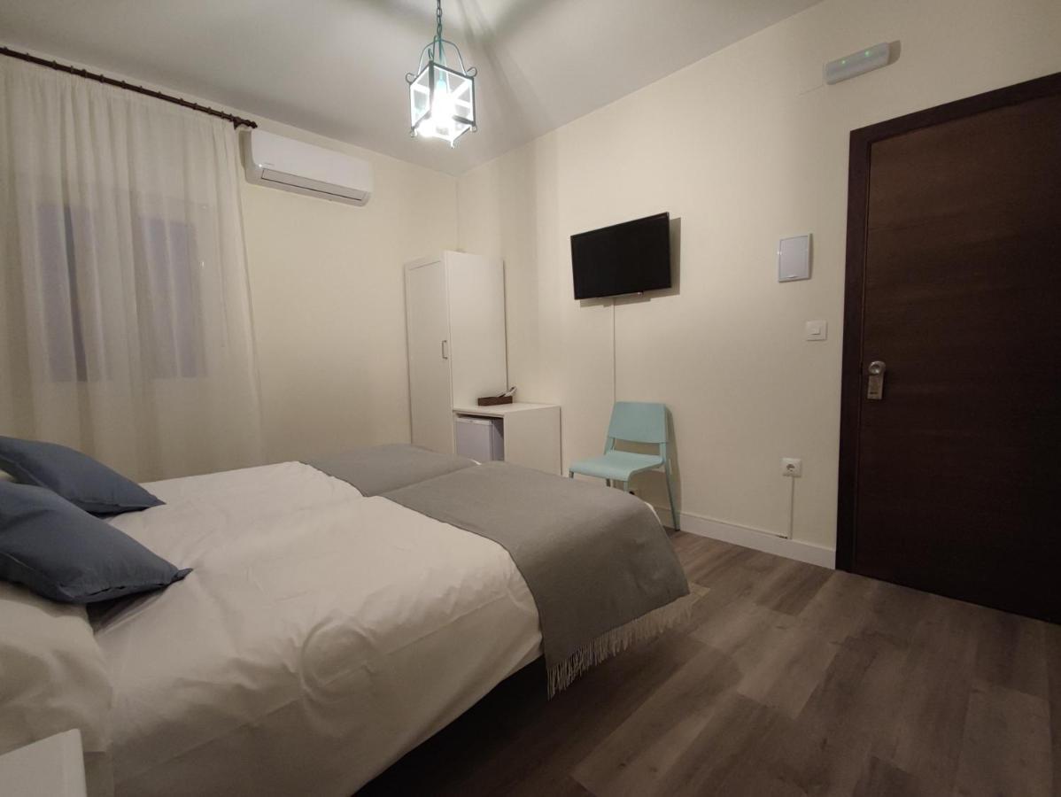 Hostal Andalucia Чипиона Екстериор снимка