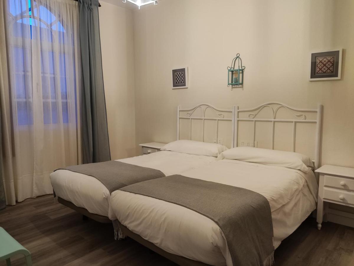 Hostal Andalucia Чипиона Екстериор снимка