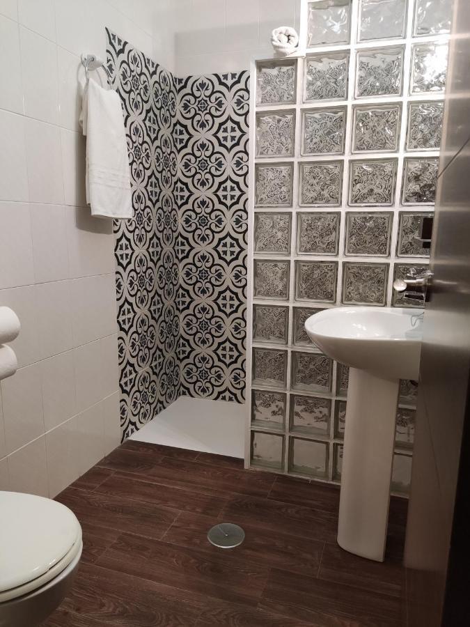Hostal Andalucia Чипиона Екстериор снимка