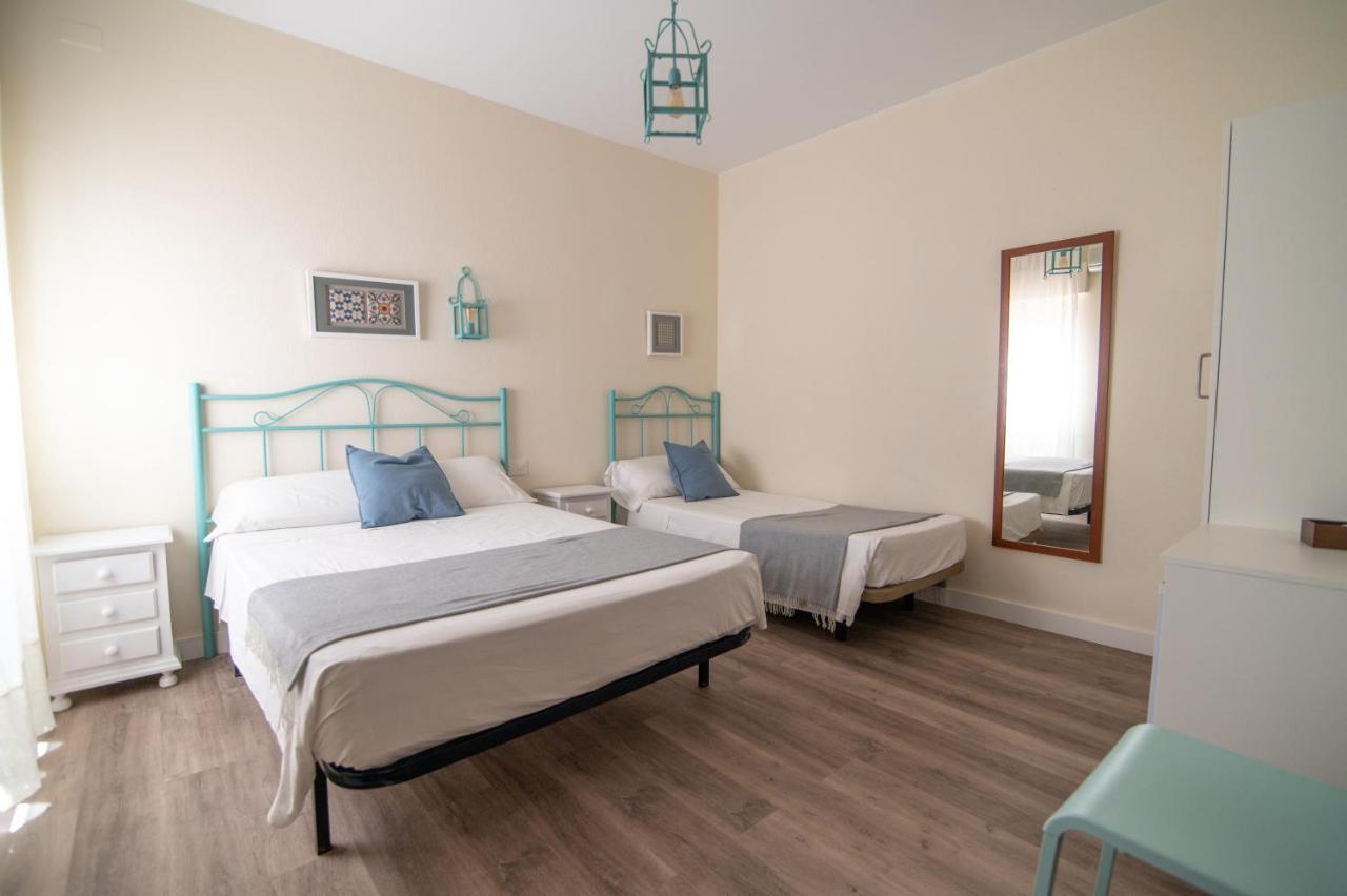 Hostal Andalucia Чипиона Екстериор снимка