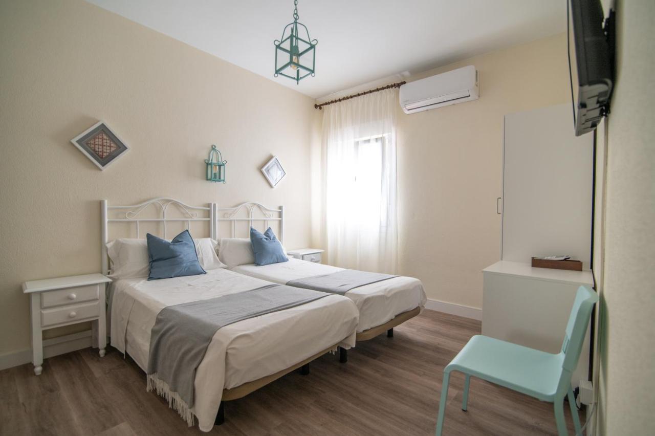 Hostal Andalucia Чипиона Екстериор снимка